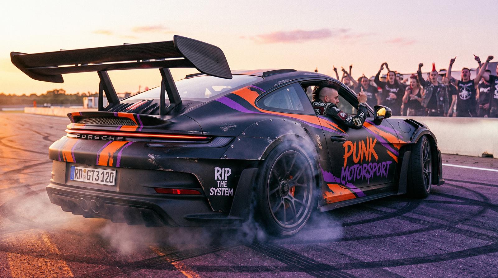 麻豆传媒跑车视频